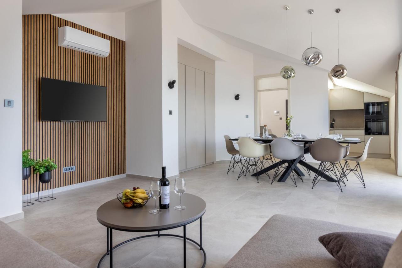 Apartments Ocrux Trogir Exterior foto